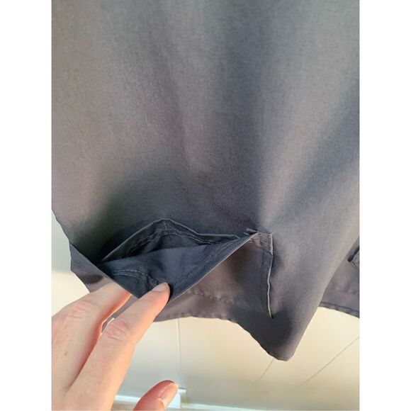 Adar Women's Modern V-Neck Scrub Top Addition Collection XXS - Picture 6 of 7